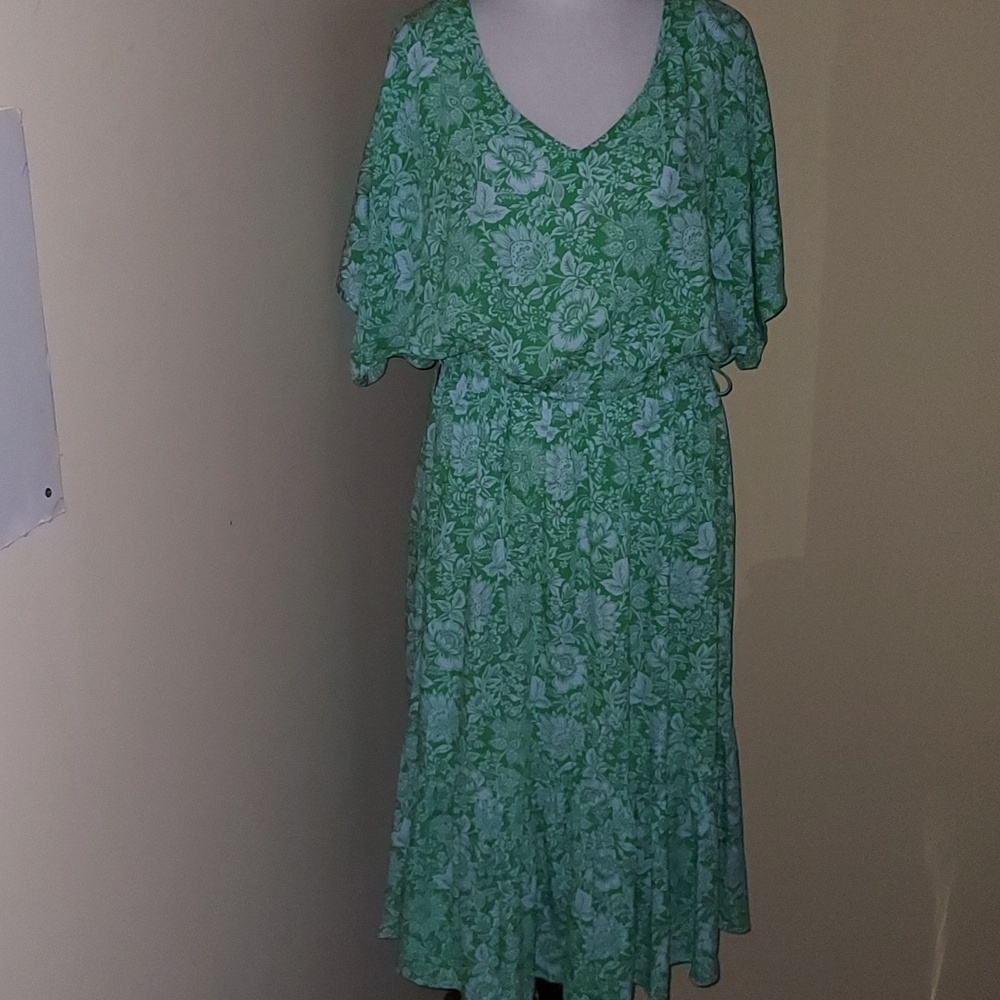 Floral V-Neck Green Midi Dress with Flutter Sleeves
